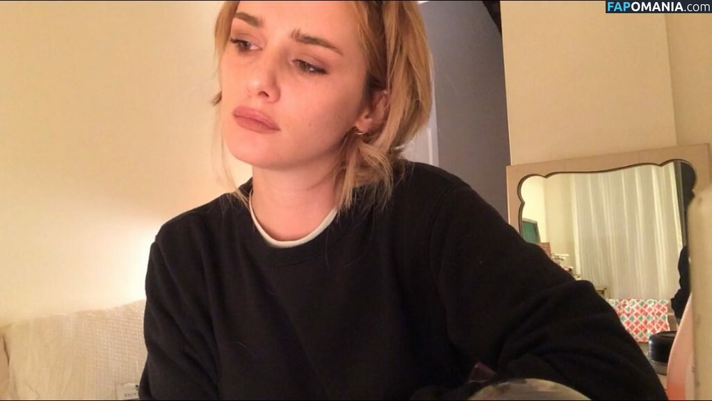 Addison Timlin Meztelen Kikerült fotó #55