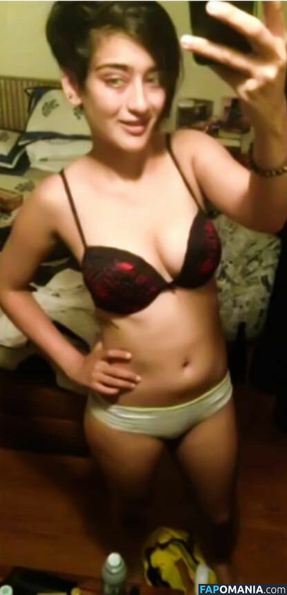 Akshara Haasan Meztelen Kikerült fotó #2