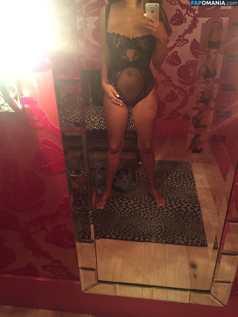 Alex Lowery Meztelen Kikerült fotó #8