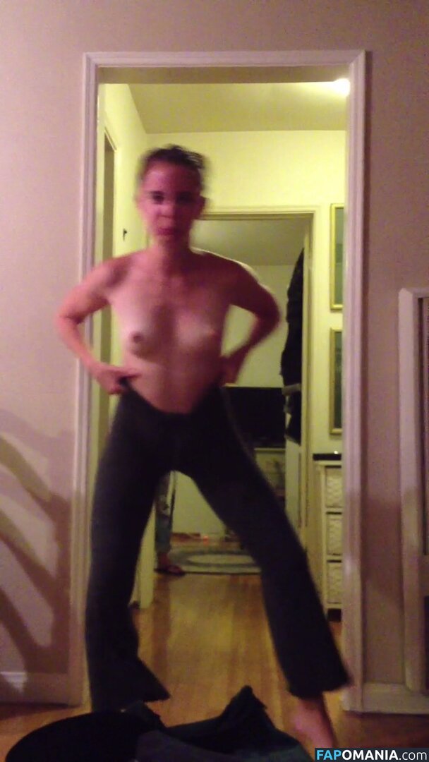 Alexa Nikolas Meztelen Kikerült fotó #7