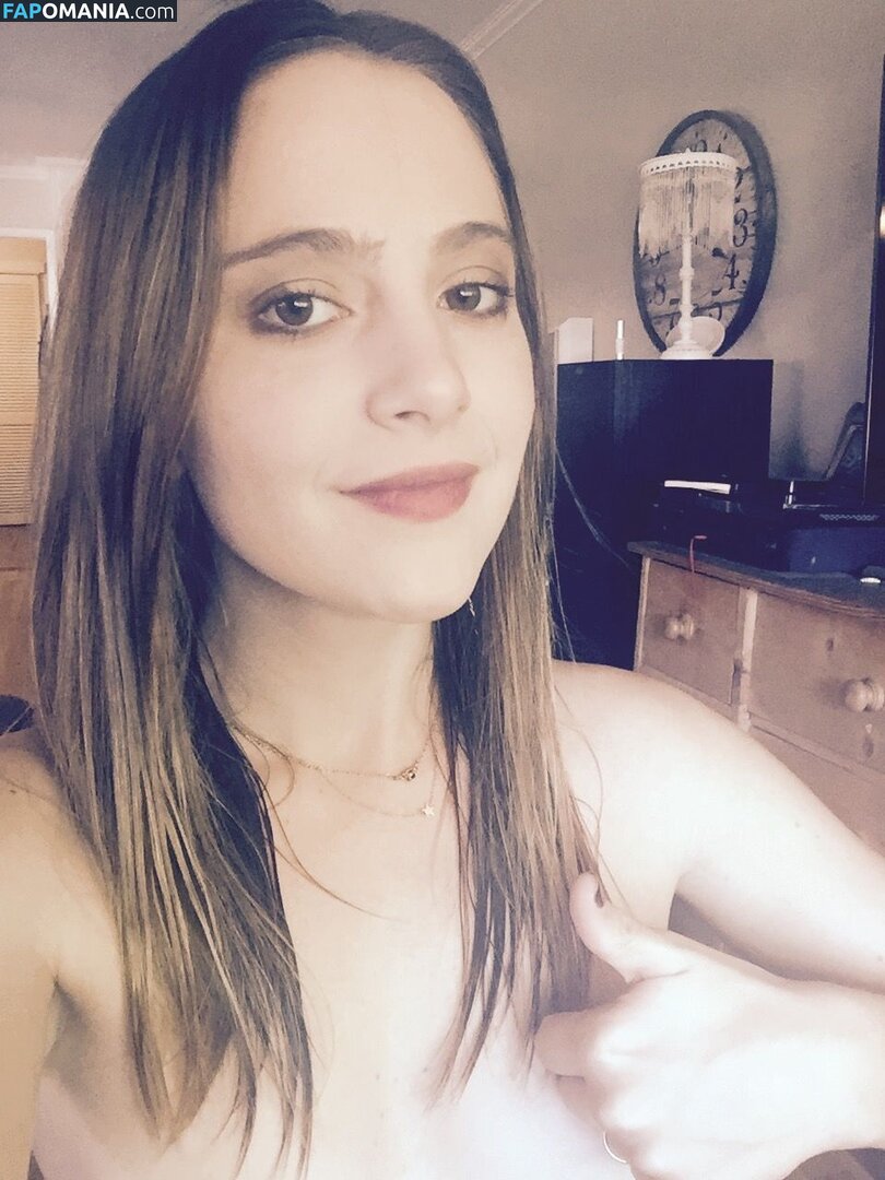 Alexa Nikolas Meztelen Kikerült fotó #15