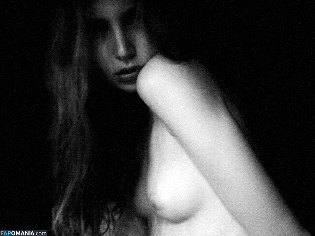 Ali Michaels Meztelen Kikerült fotó #30