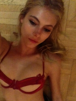 Allegra Carpenter