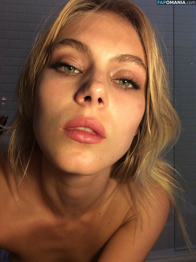 Allegra Carpenter Meztelen Kikerült fotó #68