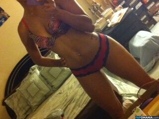 Alysha Clark Meztelen Kikerült fotó #51