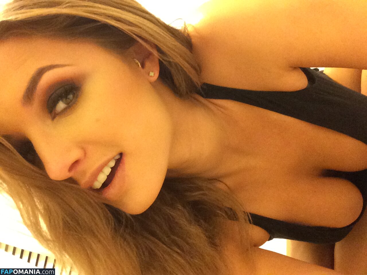 Alyssa Arce Meztelen Kikerült fotó #71