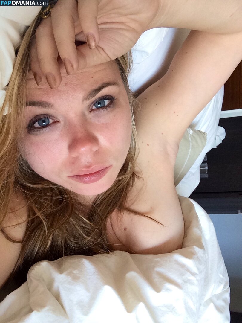 Amanda Fuller Meztelen Kikerült fotó #2