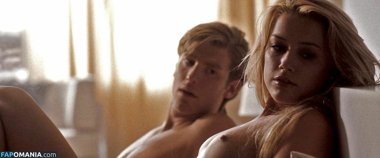 Amber Heard Meztelen Kikerült fotó #30