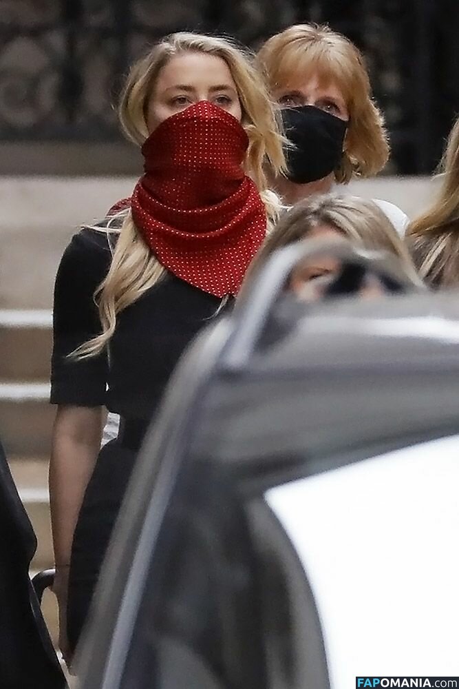 Amber Heard Meztelen Kikerült fotó #64