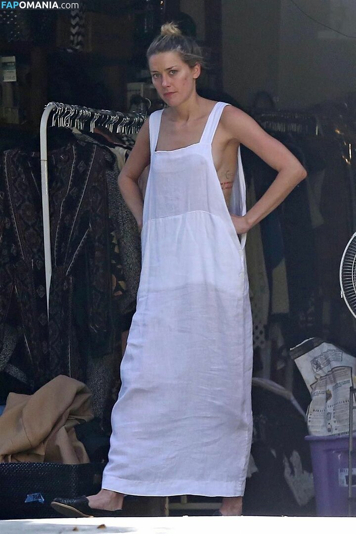 Amber Heard Meztelen Kikerült fotó #103