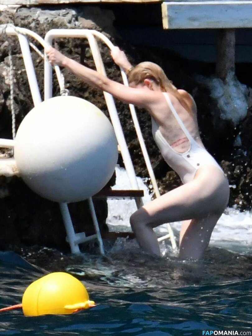 Amber Heard Meztelen Kikerült fotó #153