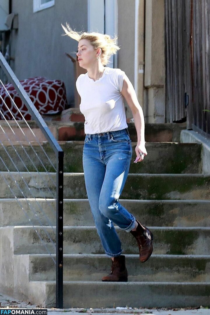 Amber Heard Meztelen Kikerült fotó #187