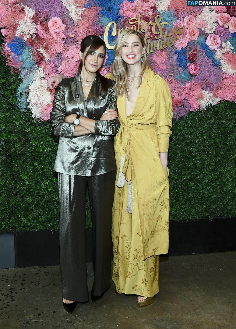 Amber Heard Meztelen Kikerült fotó #266