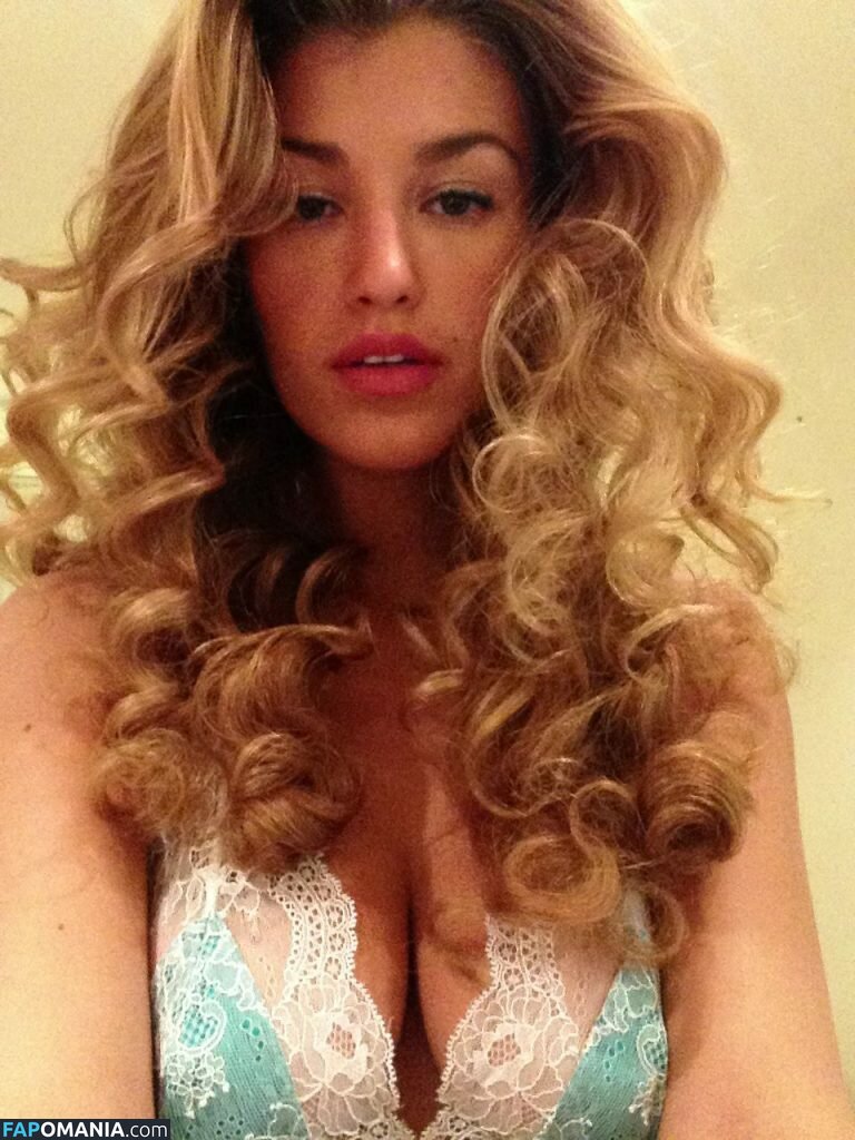 Amy Willerton Meztelen Kikerült fotó #54
