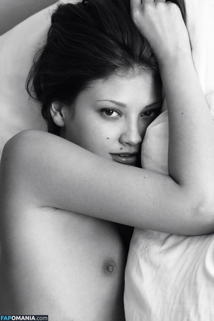 Ana Predo Meztelen Kikerült fotó #70