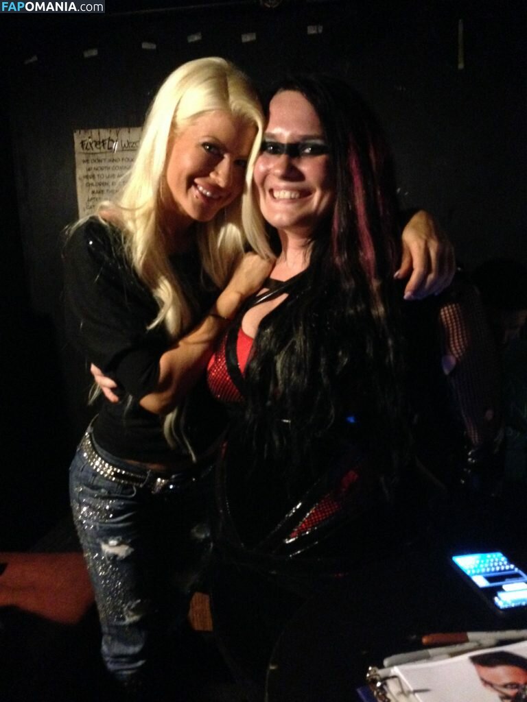 Angelina Love Meztelen Kikerült fotó #3