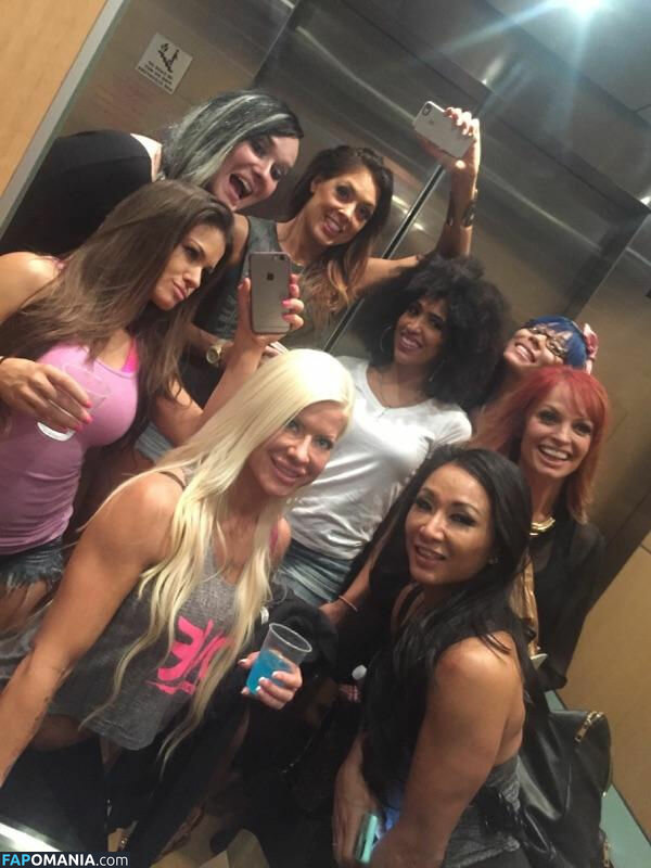 Angelina Love Meztelen Kikerült fotó #14
