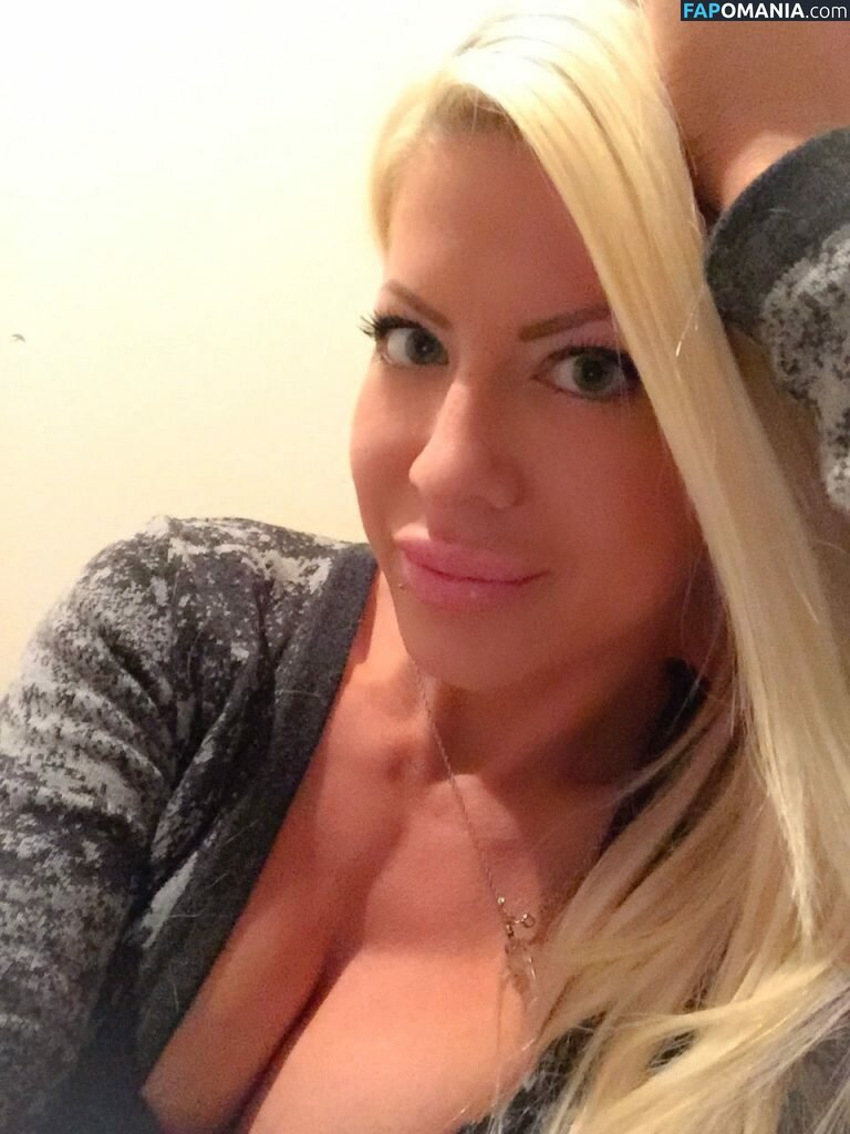 Angelina Love Meztelen Kikerült fotó #59