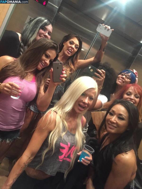 Angelina Love Meztelen Kikerült fotó #71
