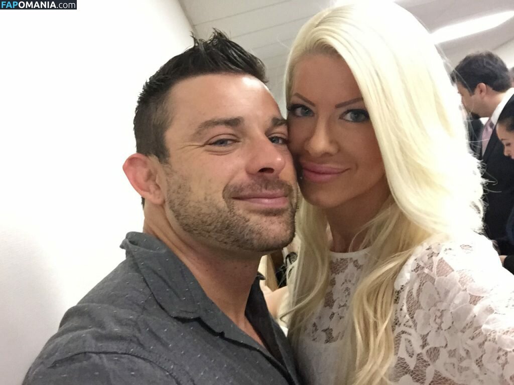 Angelina Love Meztelen Kikerült fotó #118