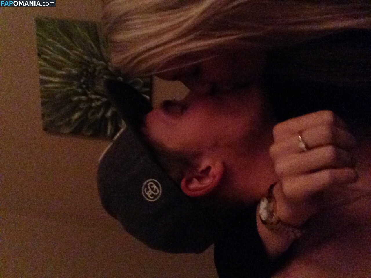 Anna Christian Meztelen Kikerült fotó #6