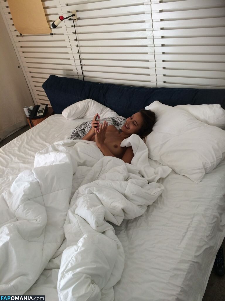 Anna Herrin Meztelen Kikerült fotó #25