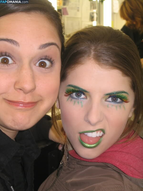 Anna Kendrick Meztelen Kikerült fotó #2