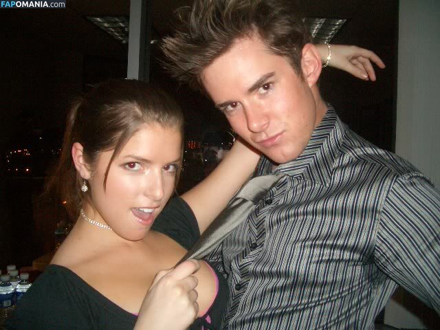 Anna Kendrick Meztelen Kikerült fotó #16