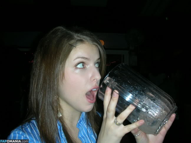 Anna Kendrick Meztelen Kikerült fotó #38