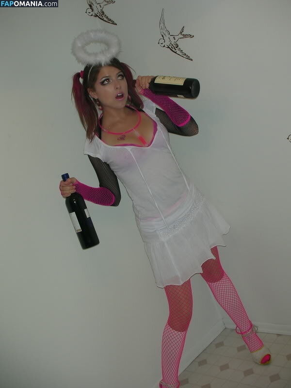 Anna Kendrick Meztelen Kikerült fotó #61