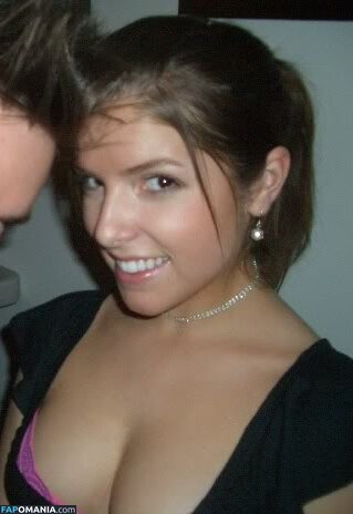 Anna Kendrick Meztelen Kikerült fotó #83