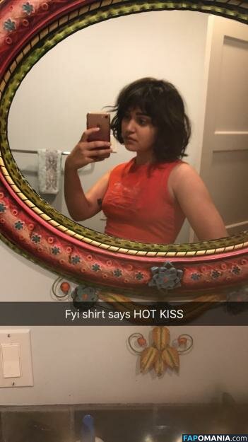 Ariela Barer Meztelen Kikerült fotó #20