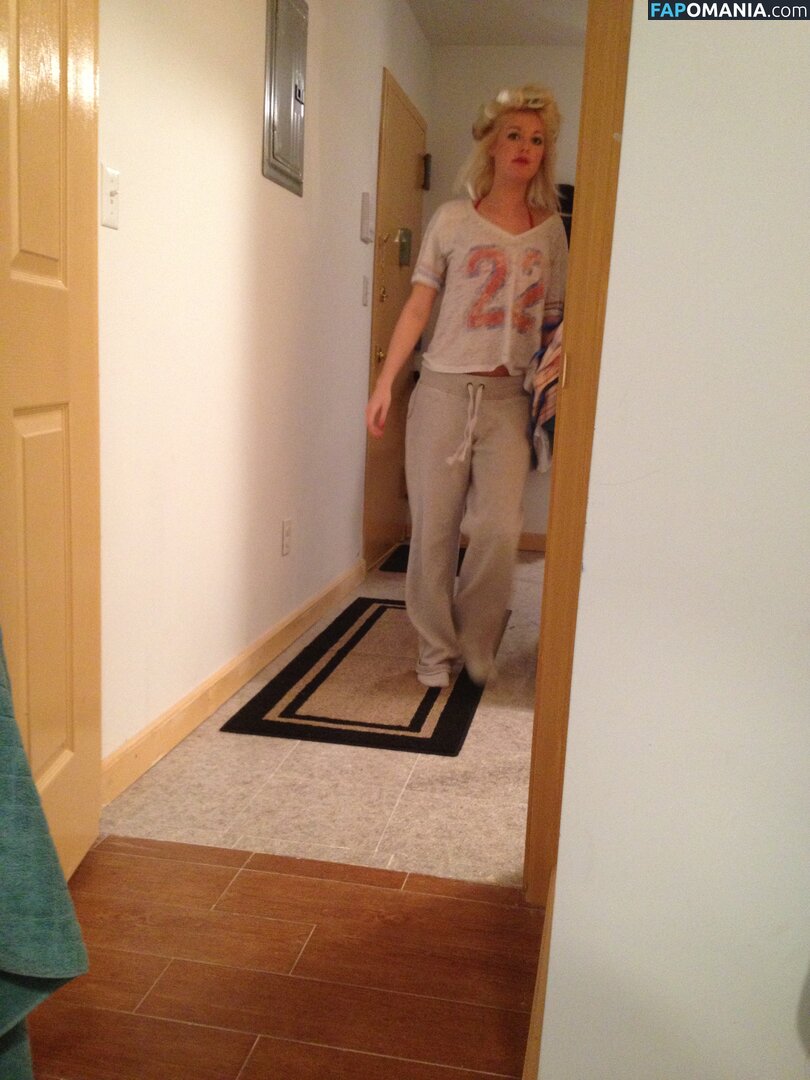 Ashley Blankenship Meztelen Kikerült fotó #6