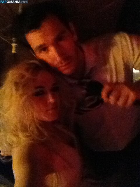 Ashley Blankenship Meztelen Kikerült fotó #10