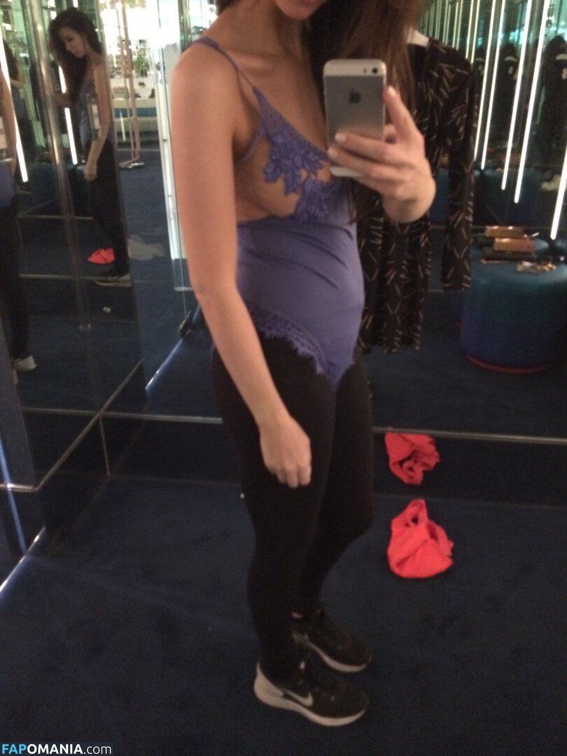 Ashley Mulheron Meztelen Kikerült fotó #68