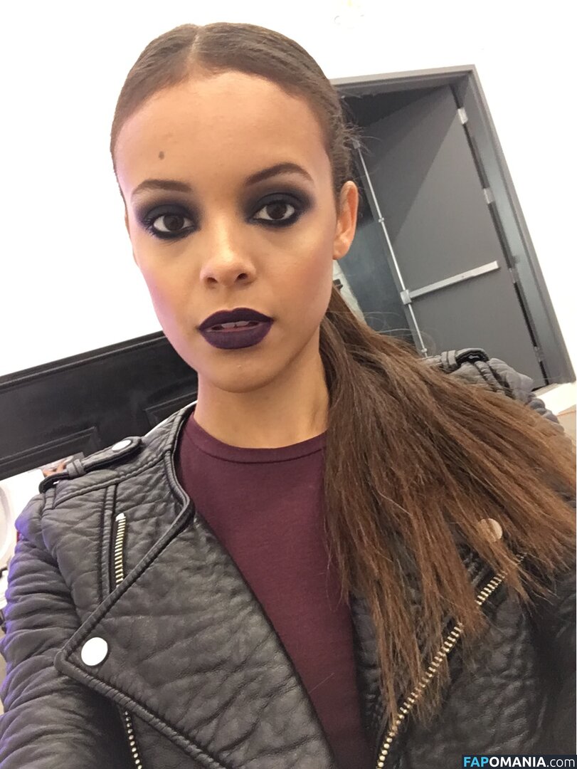 Aubrey Cleland Meztelen Kikerült fotó #31