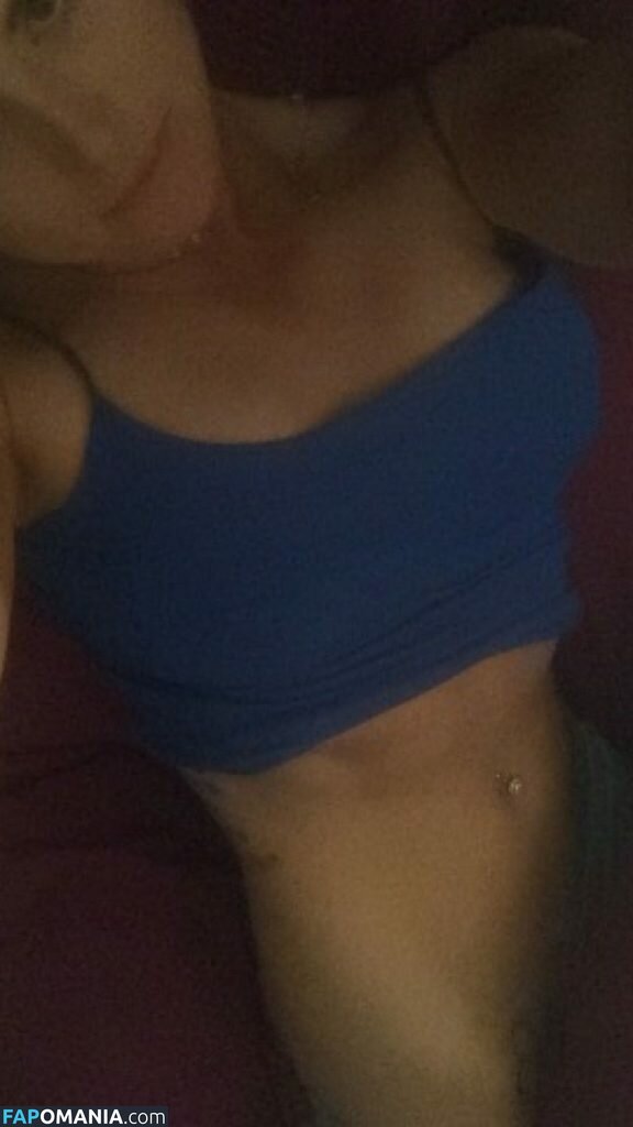 Carly Booth Meztelen Kikerült fotó #5