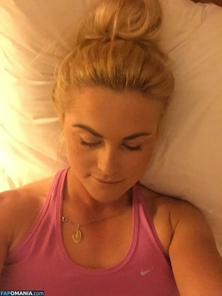 Carly Booth Meztelen Kikerült fotó #56