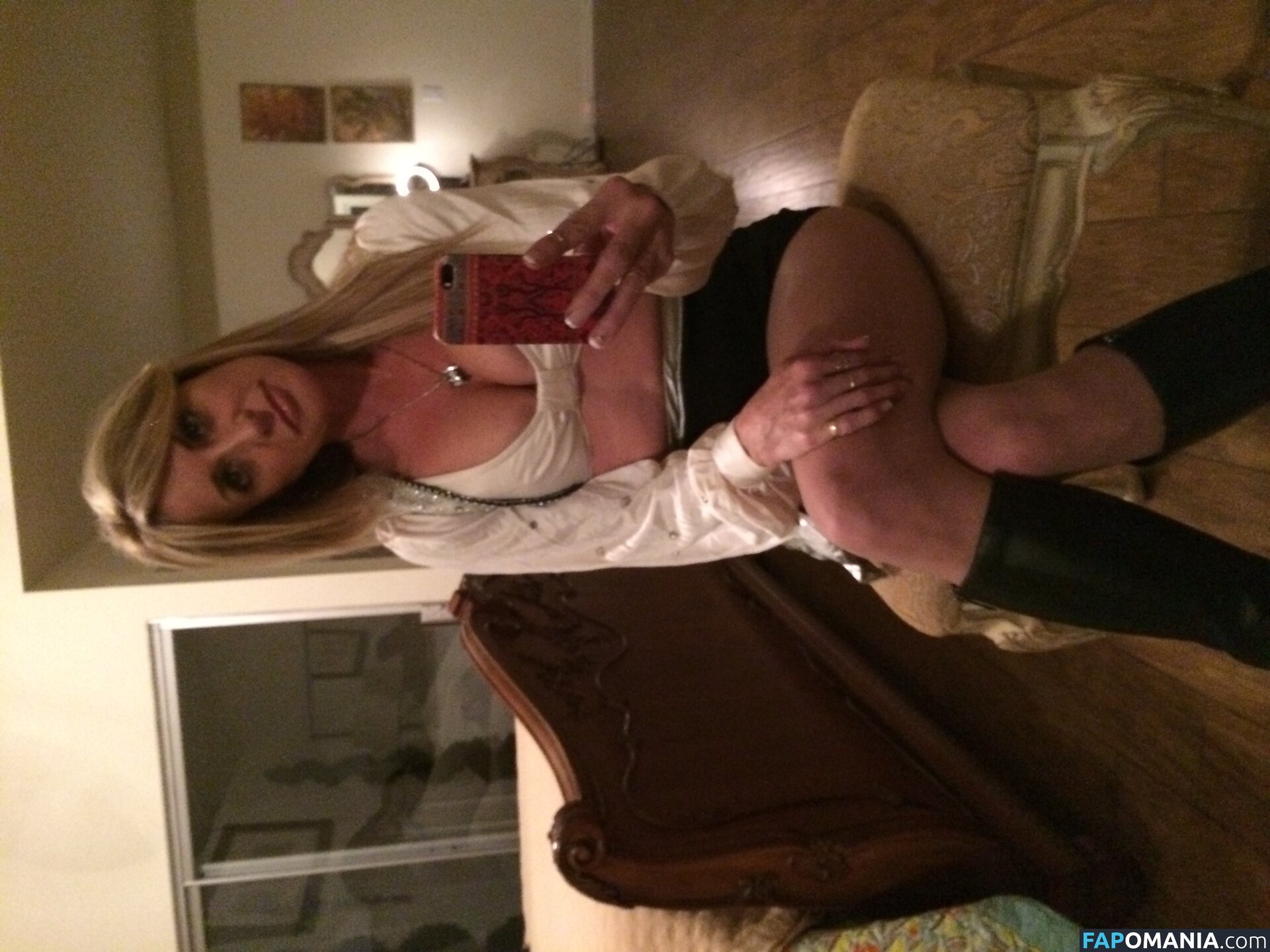 Carrie Michalka Meztelen Kikerült fotó #250
