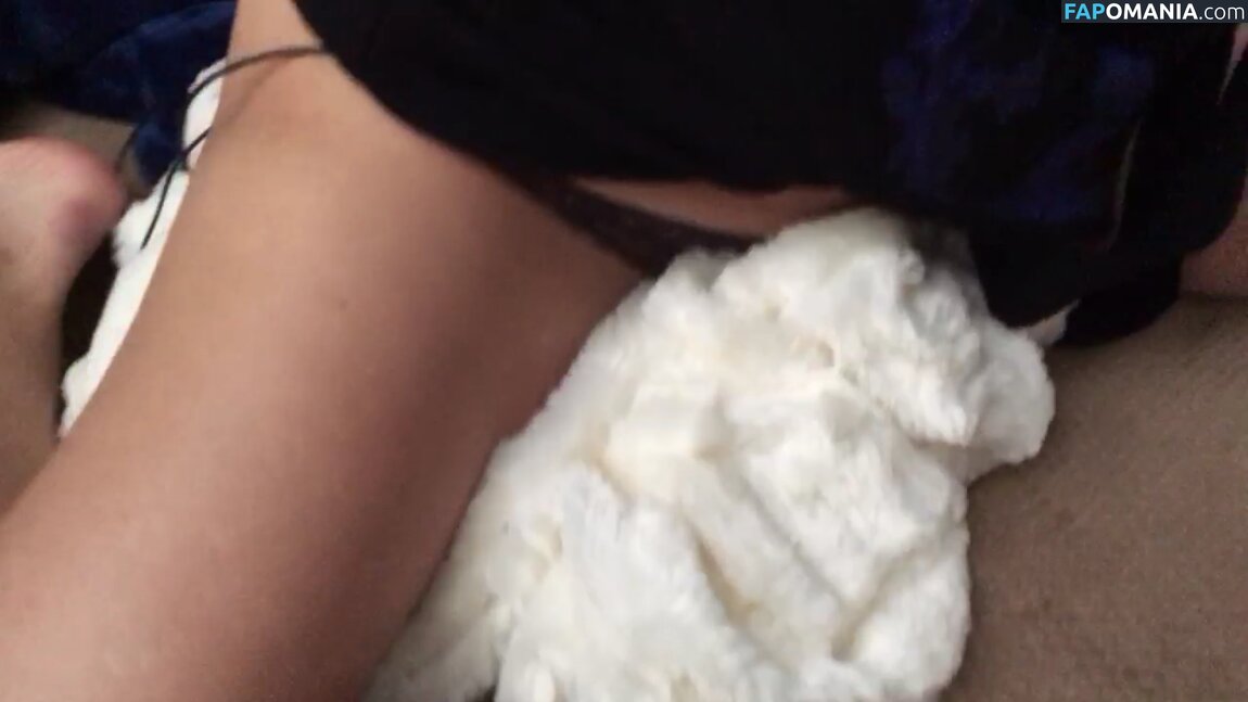 Catherine Bell Meztelen Kikerült fotó #6