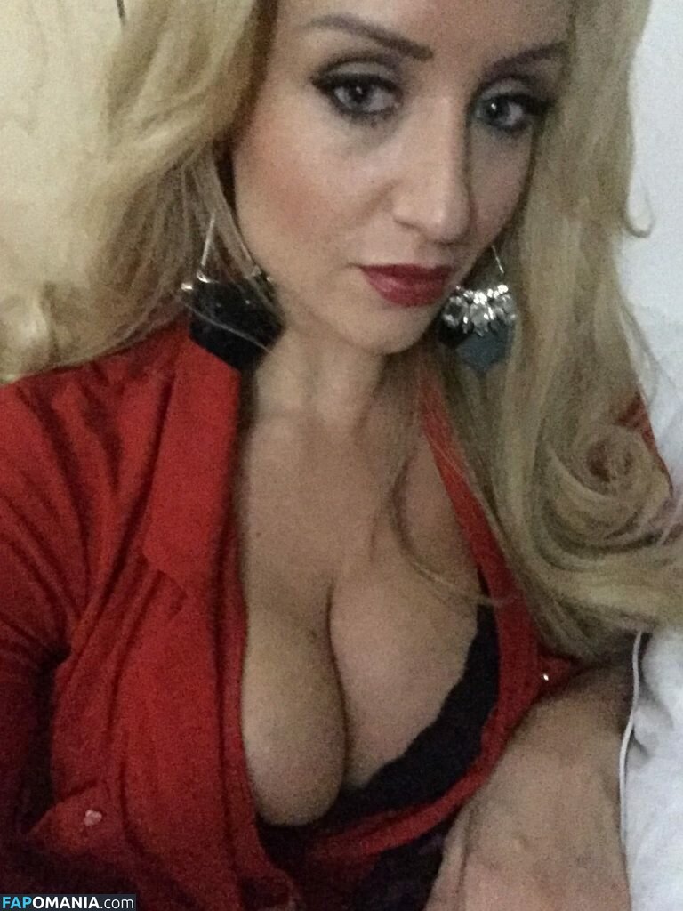 Catherine Tyldesley Meztelen Kikerült fotó #21