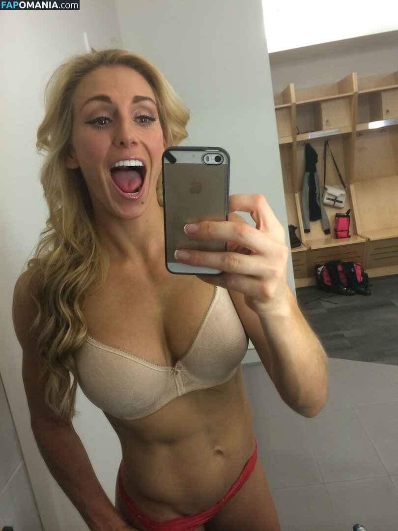 Charlotte Flair Meztelen Kikerült fotó #11