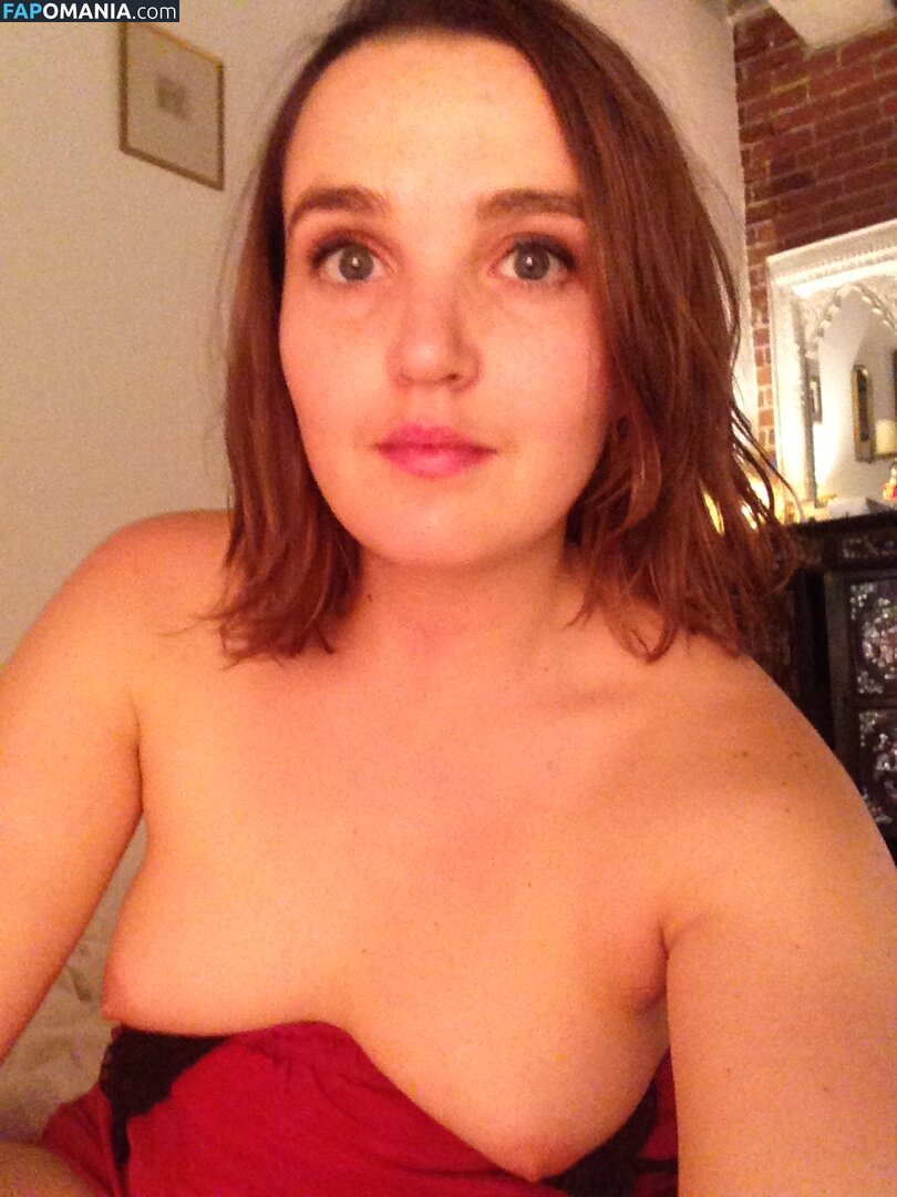 Chloe Fineman Meztelen Kikerült fotó #6
