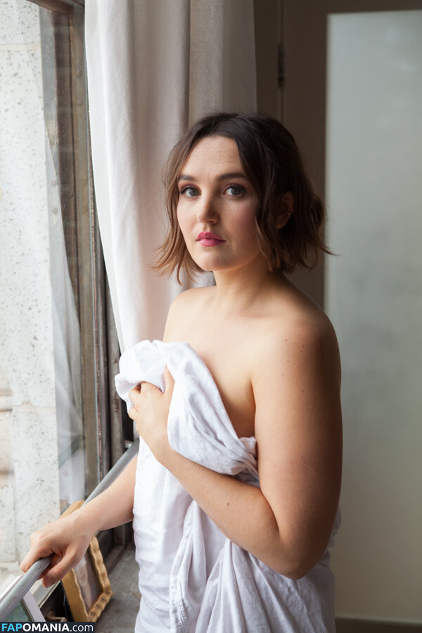 Chloe Fineman Meztelen Kikerült fotó #13