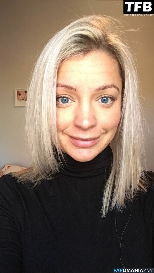 Claire Hutchings Meztelen Kikerült fotó #55