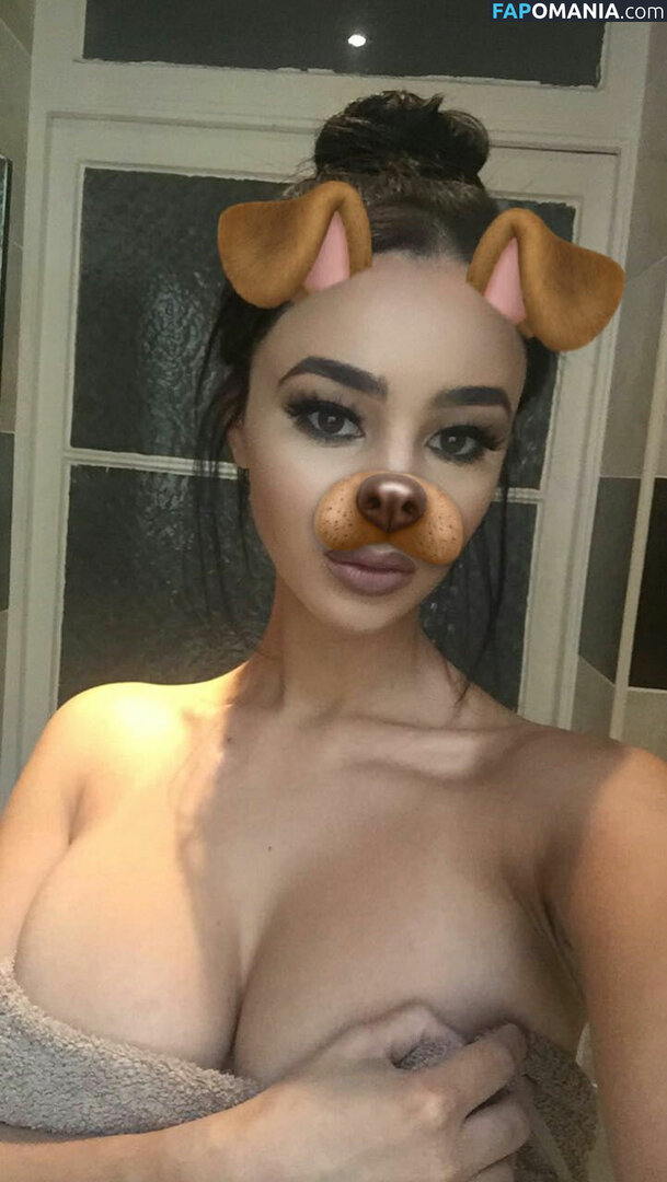 Courtnie Quinlan Meztelen Kikerült fotó #60