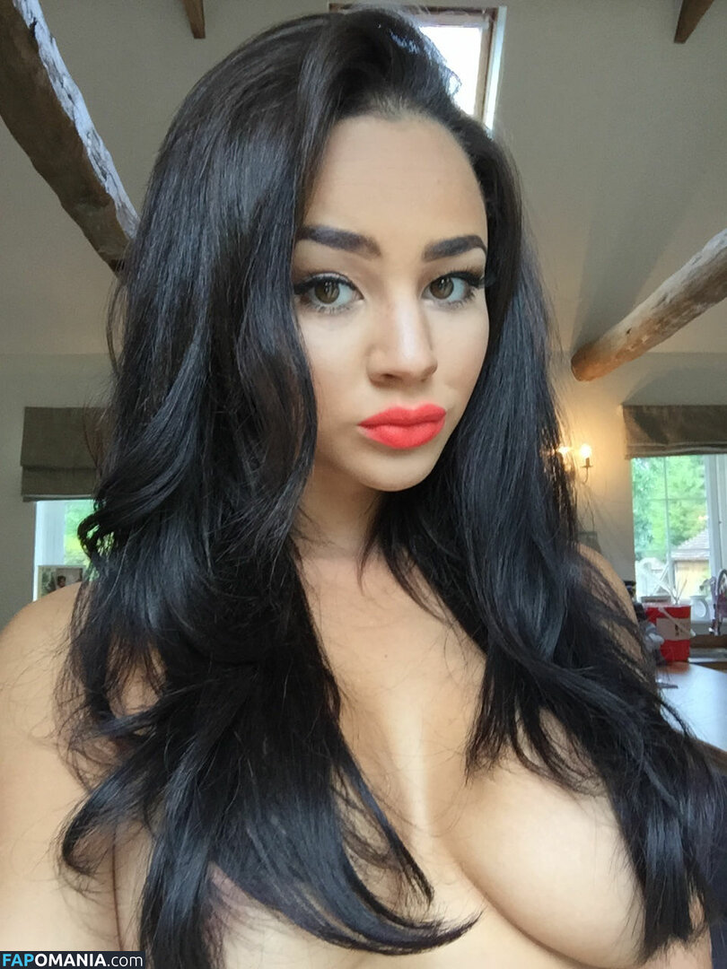 Courtnie Quinlan Meztelen Kikerült fotó #138