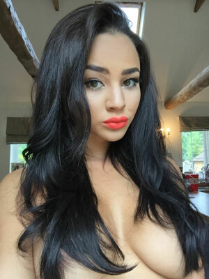 Courtnie Quinlan