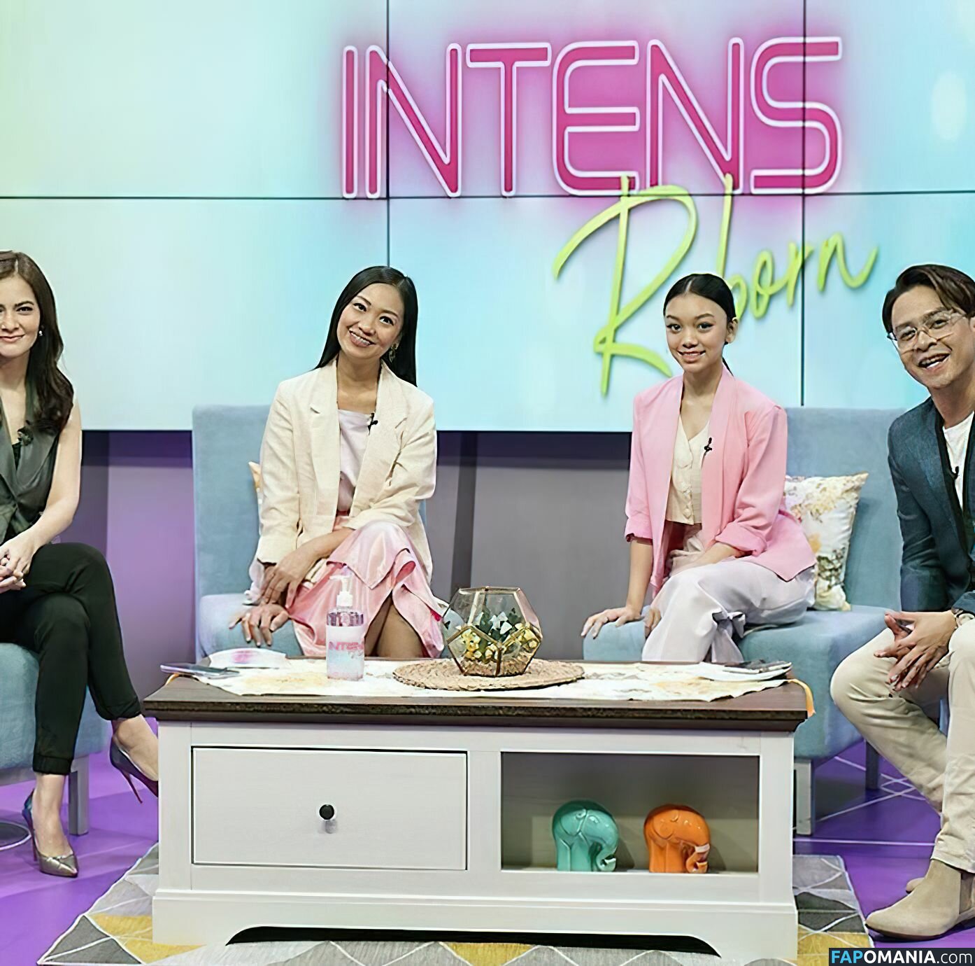 Cut Tari Meztelen Kikerült fotó #55