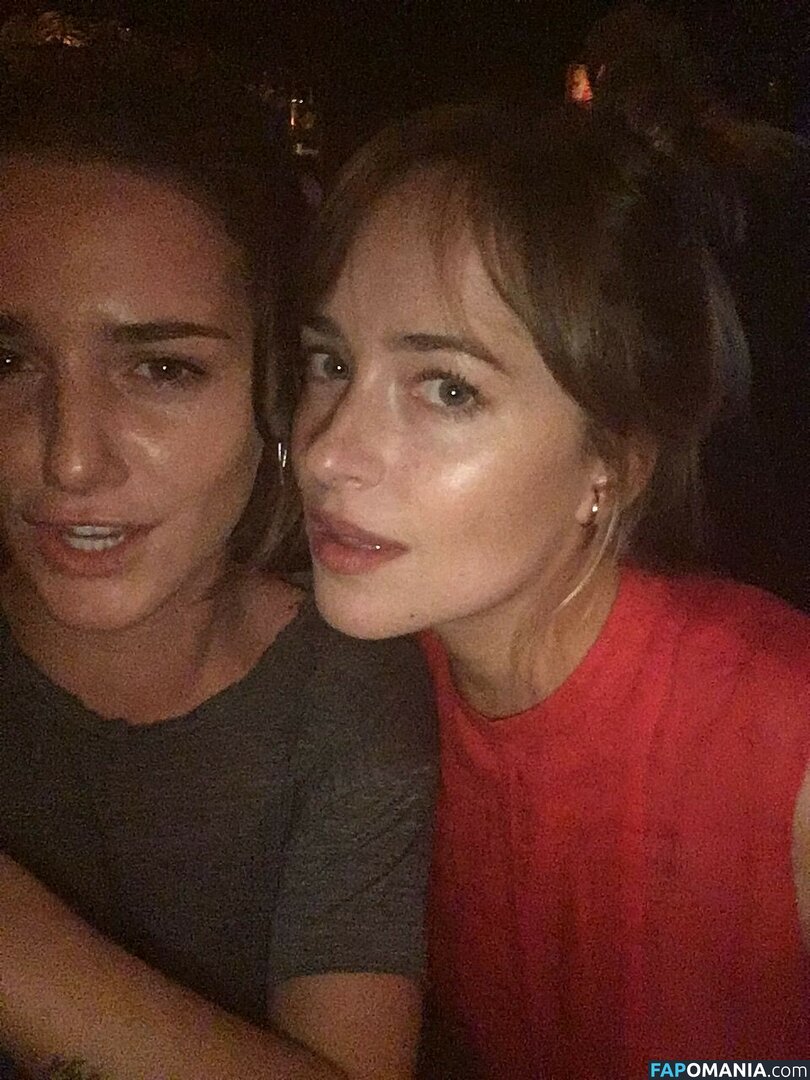Dakota Johnson Meztelen Kikerült fotó #5